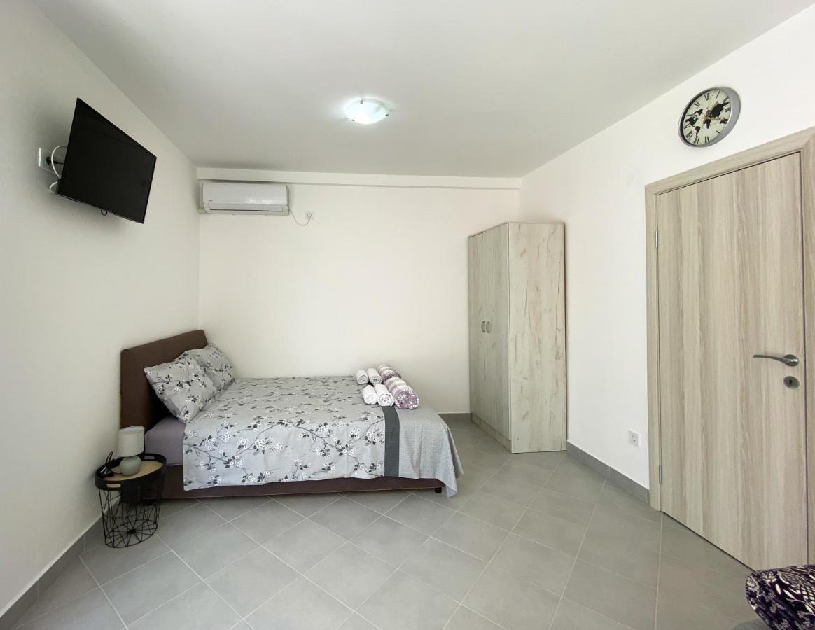Apartman Monika Budva