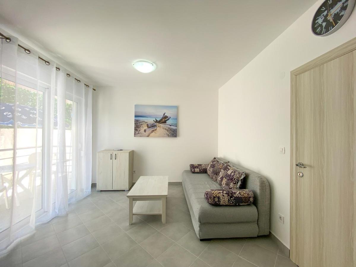 Apartman Monika *